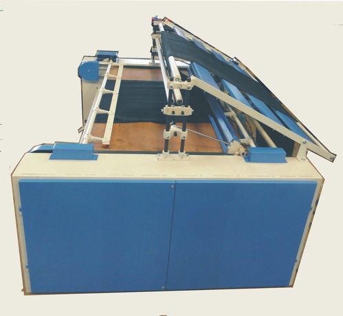 Cotton Folding Machine